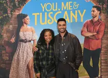 O minciună nevinovată și un decor de vis: comedia romantică „Tu, eu și Toscana” cucerește cinematografele. Dată de lansare în România