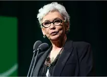 Oana Pellea îl critică dur pe Nicușor Dan pentru criza politică. Mesajul actriței către Președinte