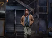 Premierele lunii mai pe SkyShowtime. Universul Yellowstone se extinde: „Dutton Ranch” pentru fanii genului western și alte filme pline de aventură