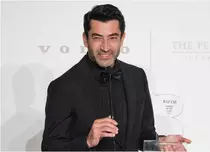 Criză fără precedent în serialele turcești! Ce li s-a cerut de urgență lui Kenan İmirzalıoğlu, Çağatay Ulusoy și altor vedete