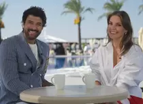 Old Money sezonul 2 pe Netflix. Detalii despre noile episoade cu Engin Akyürek și Aslı Enver