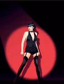 Liza-Minnelli-10-749×1024-1