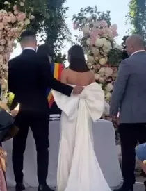 nicle-cherry-prima-intalnire-897×1024-1