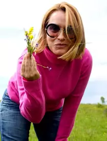 Andreea Esca, despre cele mai grele momente din carieră: "Mi s-a părut o trădare din partea unor colegi"