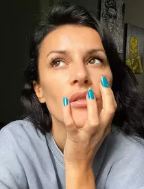 Cine-este-Ruxi-1-819×1024-1