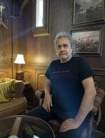 cristi-minuclescu-s-a-tuns-5