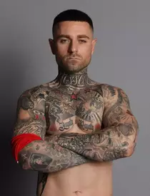 tj-miles-survivor-romania-683×1024-1