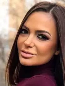 andreea-antonescu-imagine-adorabila-alaturi-de-fiicele-ei-zun-craciun-de-poveste-alaturi-de-minunile-mele