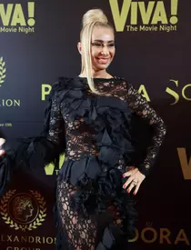 În ce relații a rămas Anamaria Prodan cu Luca Reghecampf, fiul lui Reghe din mariajul cu Mariana Pfeiffer: "Este crescut tot de mine și îl iubesc la fel de mult cum îi iubesc și pe copiii mei" / EXCLUSIV