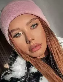 carmen-grebenisan-1