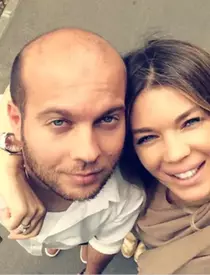 gina pistol si fratele ei