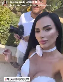 Cum s-a îmbrăcat Daniela Crudu la botezul fiicei sale. Și Loredana Chivu a avut o apariție spectaculoasă, într-o rochie de gală, tip evantai