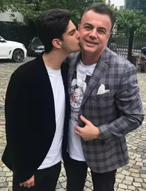 20221218_211307-scaled-1