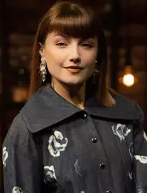 642558901f41d-alexandra-ungureanu-2