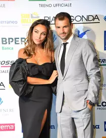 Mădălina Ghenea s-a despărțit oficial de iubitul ei, Grigor Dimitrov, chiar în ziua de Paște, după 6 ani de relație: "Am decis să mergem pe căi diferite" / Care a fost motivul
