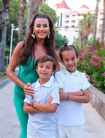 28775900-31e8-4a1b-9b2a-613fdce32000