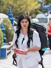 Ioana State, criticată din cauza kilogramelor în plus: "Sunt foarte mulți tineri care intră în depresie sau dezvoltă tulburări de anorexie sau bulimie din cauza asta. Eu am fost o adolescentă obeză. La 16 ani am atins apogeul greutății mele, 110 kg"