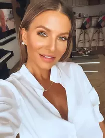 Ana Baniciu a postat prima imagine cu chipul fiului ei, Aris, la o lună de când l-a născut: "Cel mai special moment din viața unei mămici..." / Cum au reacționat fanii când l-au văzut