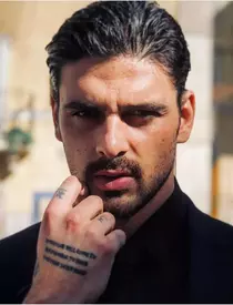 Michele Morrone și iubita lui, Bogdana Tancău, împreună de Revelion. Unde s-au distrat cei doi îndrăgostiți, alături de fiii actorului / În septembrie, actorul italian a venit în București, pentru ea
