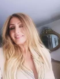 Ce spune Flora Năstase despre testament și ce se va întâmpla cu vila ei de 1 milion de euro, după moartea sa: "Nu am simțit că fac atâția bani, poate de aceea m-am și despărțit așa de ușor de ei"