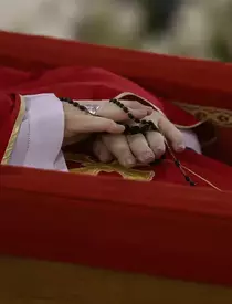 papa-francisc-sicriu