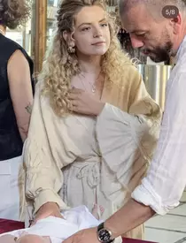 victoria raileanu 42