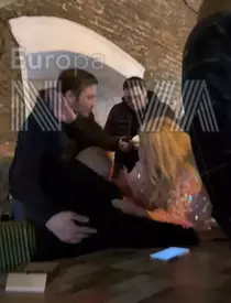 ionita-de-la-clejani-transportat-cu-ambulanta-la-spital-dupa-ce-i-s-a-facut-rau-la-un-eveniment-1