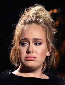 Adele, în centrul unui nou scandal de discriminare: discursul cu tentă sexuală despre femeile și bărbații din Africa i-a înfuriat pe fani