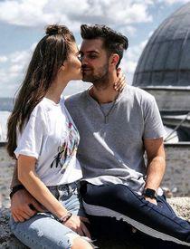 Theo Rose de la Bravo, ai stil! Celebrities, totul despre relația cu nepotul lui Nea Mărin: "E inteligent și superb!" Cum s-au cunoscut / EXCLUSIV