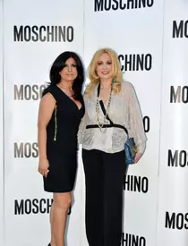 Vedete la lansarea unei noi colectii vestimentare de lux