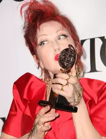 [FOTO] Vedete pe covorul rosu la TONY AWARDS 2013