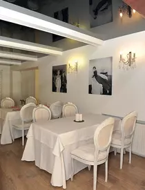 Caracatita cu masline si rosii cherry