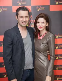 Vedetele s-au răsfățat cu delicii spaniole la inaugurarea unui restaurant