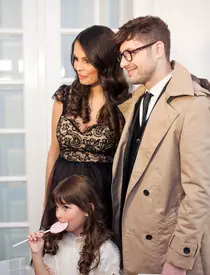 Feţitele Ancăi Serea si Simonei Pătruleasa sunt imaginea unei linii vestimentare. Vezi FOTO!