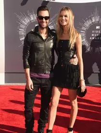 Cupluri pe covorul roşu la MTV Video Music Awards 2014