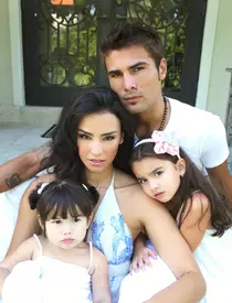 Familia lui Horia Brenciu