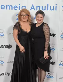 Daniela Palade Teodorescu (Avantaje) si Lucian Mindruta