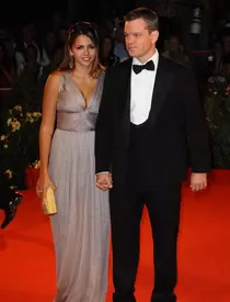 Vedete care s-au căsătorit cu fanii lor