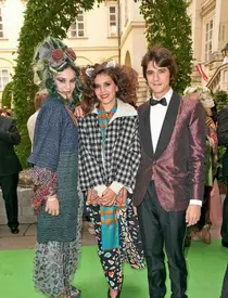 Ottavio Missoni, soția lui, Rosita, fiica Angela și nepoata Margherita