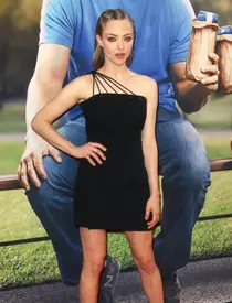 Mila Kunis – Rochie Antonio Berardi, sandale Kurt Geiger, bijuterii Faberge, la lansarea Gemfields’ Mozambican