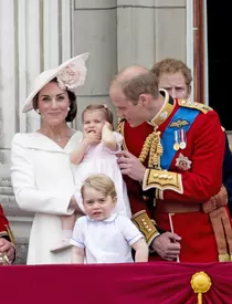 Prinţesa Charlotte, la prima apariţie în balconul Palatului Buckingham