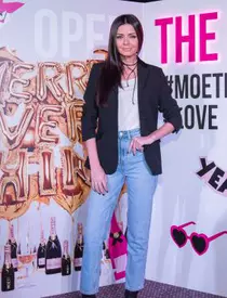 Vedete la avanpremiera specială Fifty Shades Darker