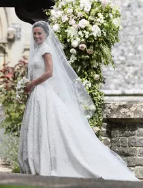 Printul George, alaturi de Ducesa de Cambridge si Printesa Charlotte