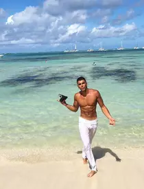 Kourtney Kardashian și Younes Bendjima