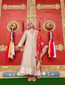 Loredana, jurnal inedit de călătorie din India și Tibet