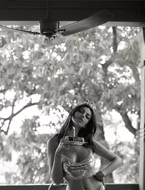 Mădălina Ghenea și fiica ei la doar 4 zile după ce a născut