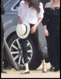 Meghan Markle - prima ieșire în ținută casual de când a devenit ducesă de Sussex.