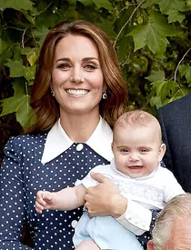 Fotografia oficială de familie, de la aniversarea Prințului Charles.