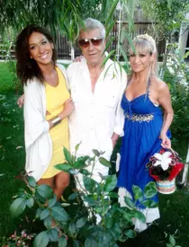 Simona Florescu avea 19 ani când s-a măritat cu Ion Dichiseanu, iar el 54. La Starea Civilă i-a aflat vârsta: „Credeam că ne-am căsătorit pentru că vrea copil, nu că mă iubea!”