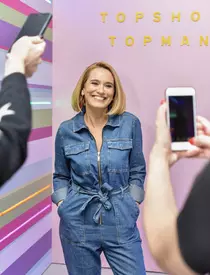 Cum a slăbit Andreea Esca 9 kilograme în timp record. Dacă nu poți renunța la pâine, această dietă-minune nu e pentru tine!